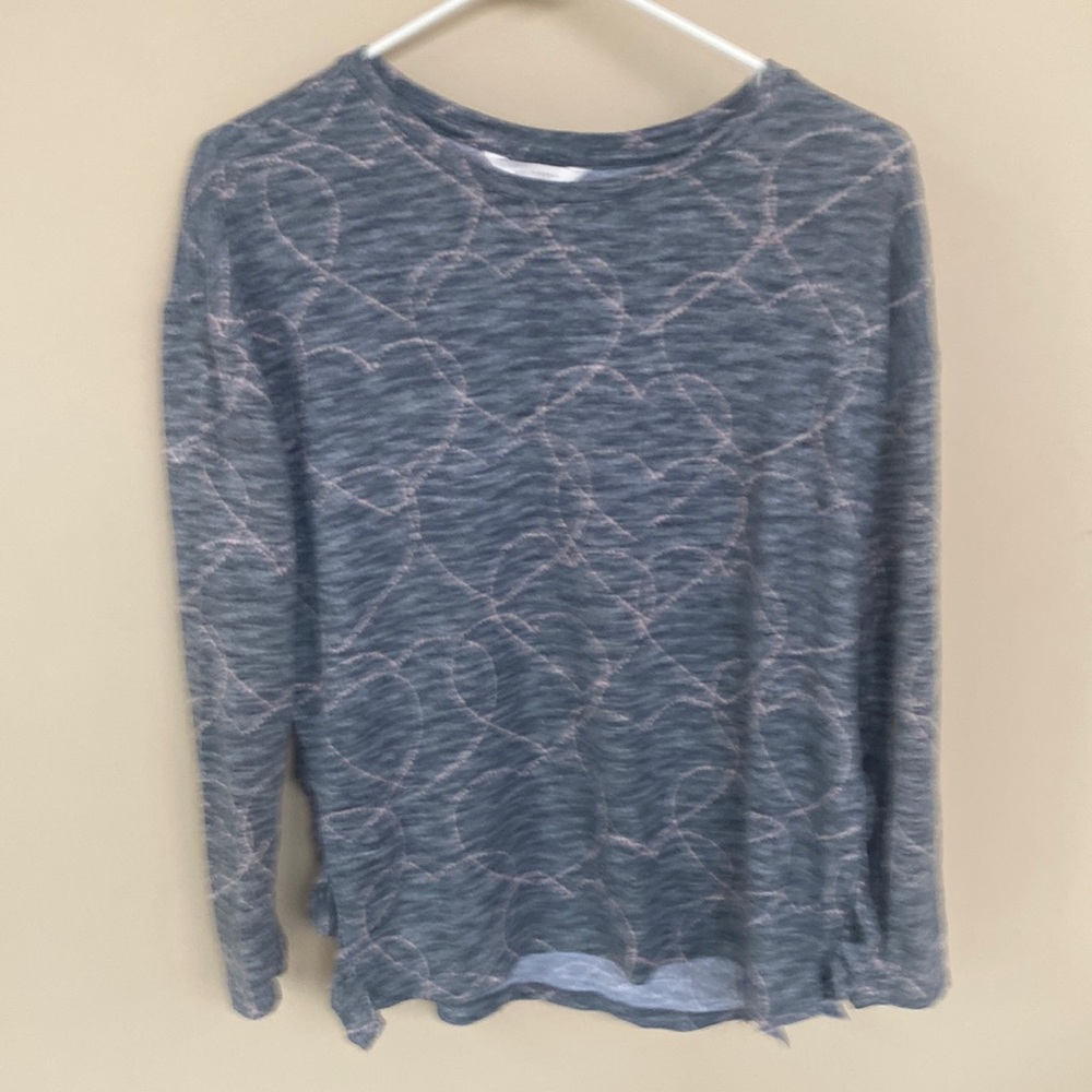 Heart Long sleeve light weight sweater